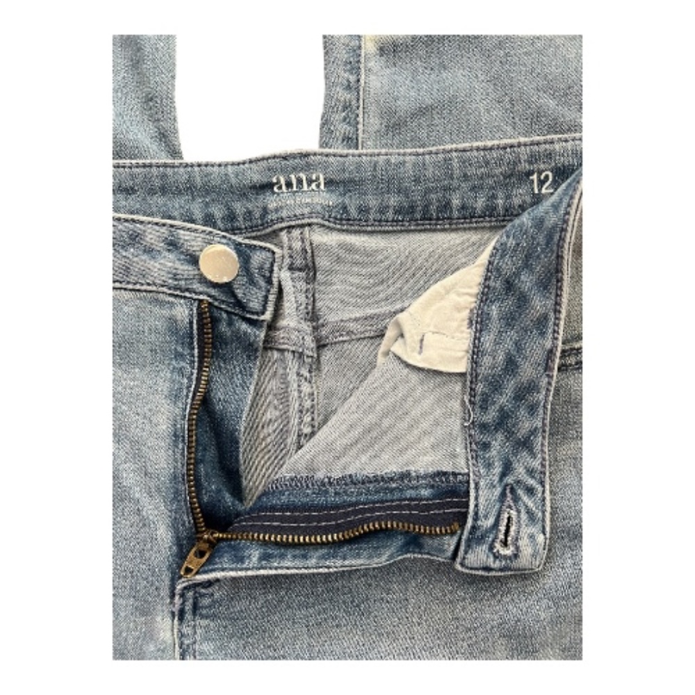 A.N.A Light Wash Two-Tone Raw Hem Jeggings – Size 12 - Picture 3 of 7